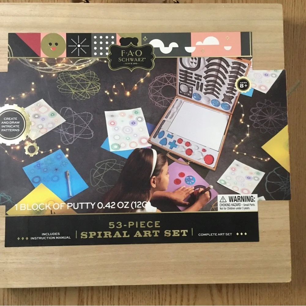 New With Small Flaw FAO Schwartz 53-piece Spiral Art Set Wooden Putty